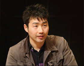 田川 啓介