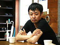 岡部たかし