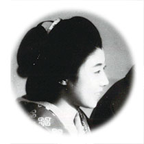 山田 五十鈴