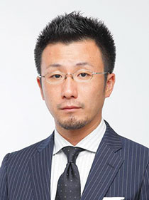 小西優司（演劇集団アクト青山主宰）