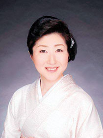 中村雅子(朗読家、フリーアナウンサー)