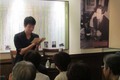 秋の作品朗読会　若手俳優・宇井晴雄さんが熱演！