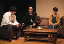 『暗く暖かな日々』2015年2月@下北沢OFFOFFシアター photo by 保坂萌